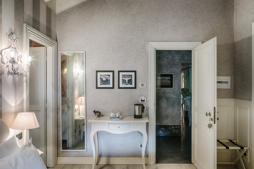 Relais Villa Vittoria Laglio Δωμάτιο φωτογραφία